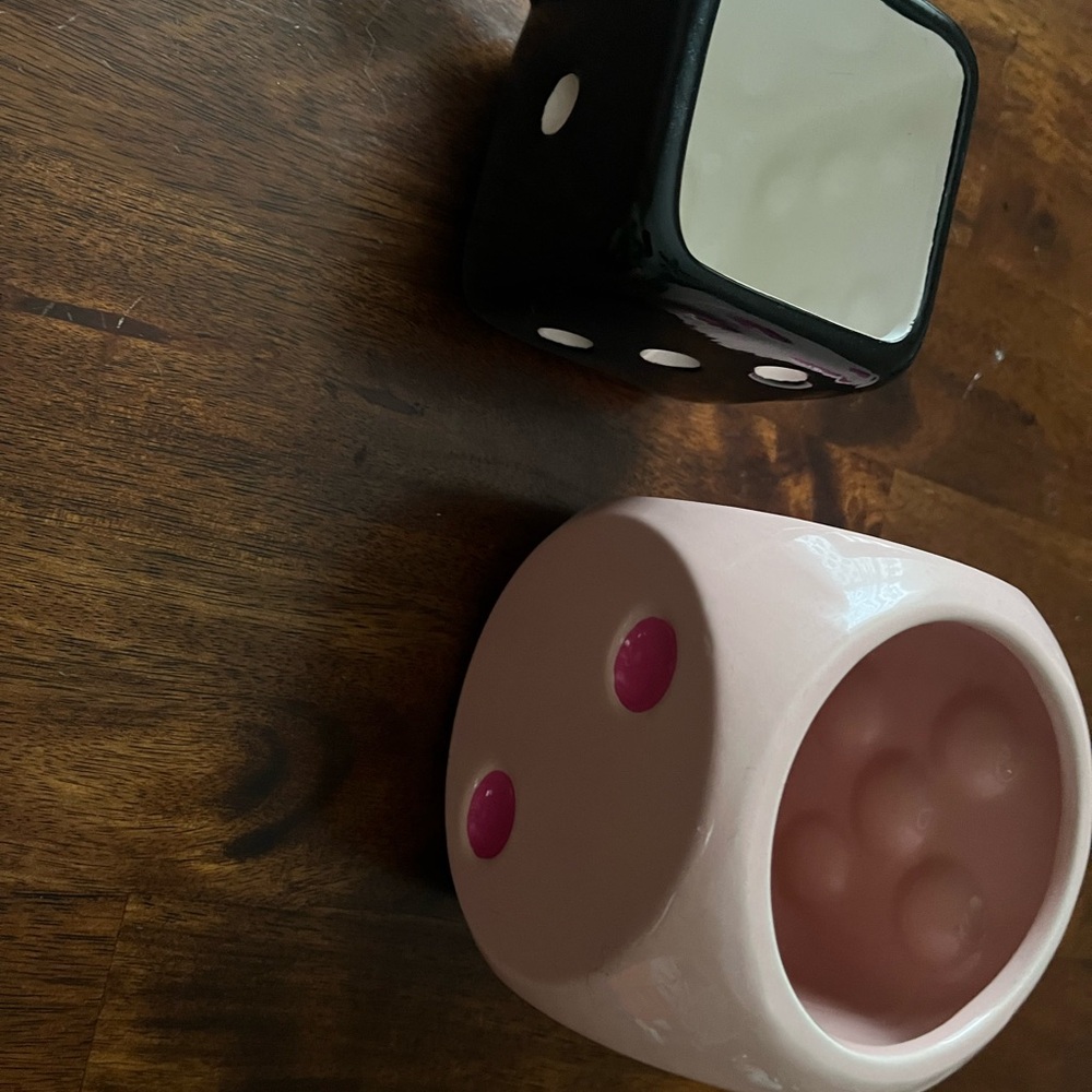 Sheffield Home Pink and Black Ceramic Set